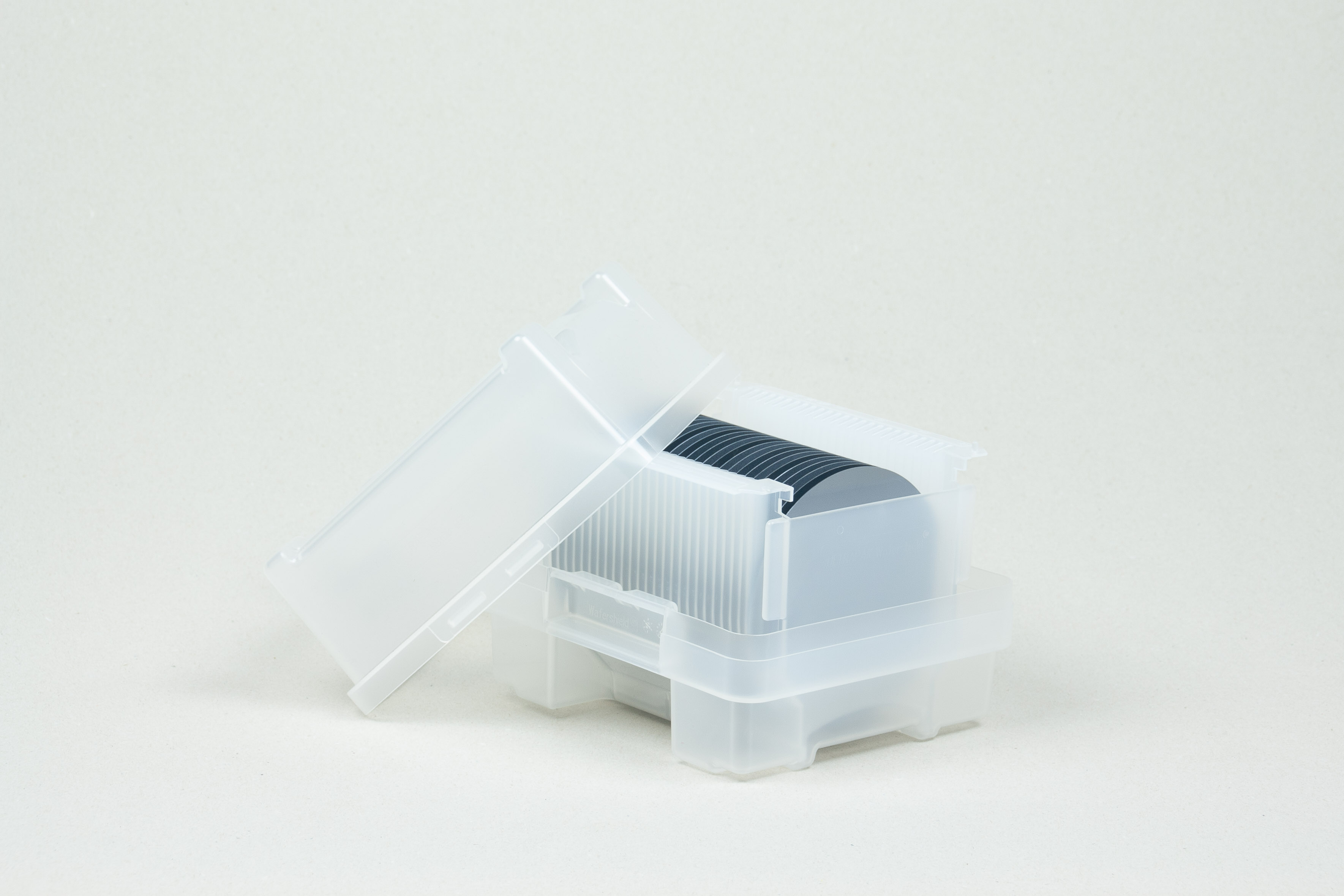 190731_Waferbox_offen_1.jpg