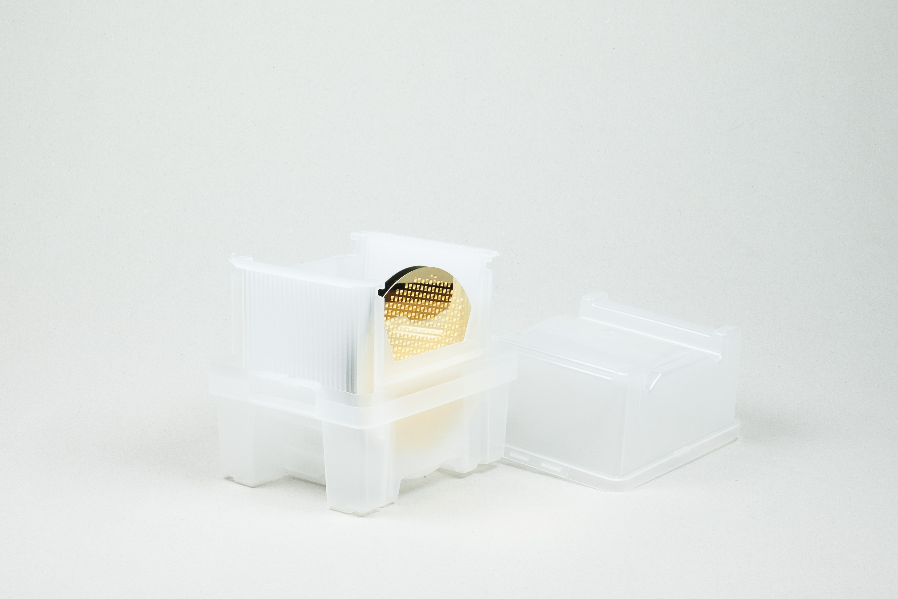 190731_Waferbox_offen_2.jpg
